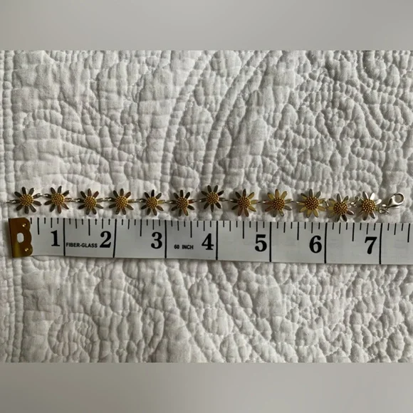 Daisy Chain Bracelet by Daisy London - Picture 6 of 6